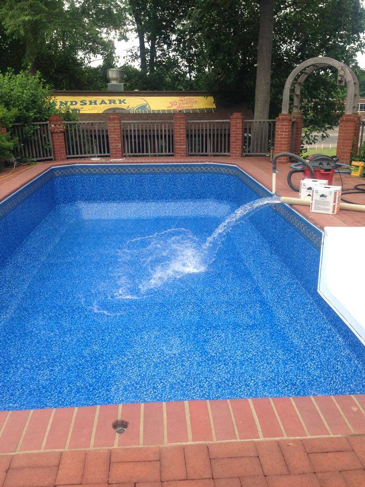 installing inground pool liner